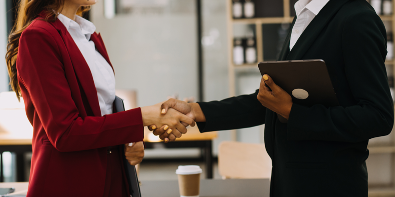 entrepreneur-asian-businessman-businesswoman-discussing-new-business-project-tablet-modern-meeting-modern-office-asian-business-casual-concept